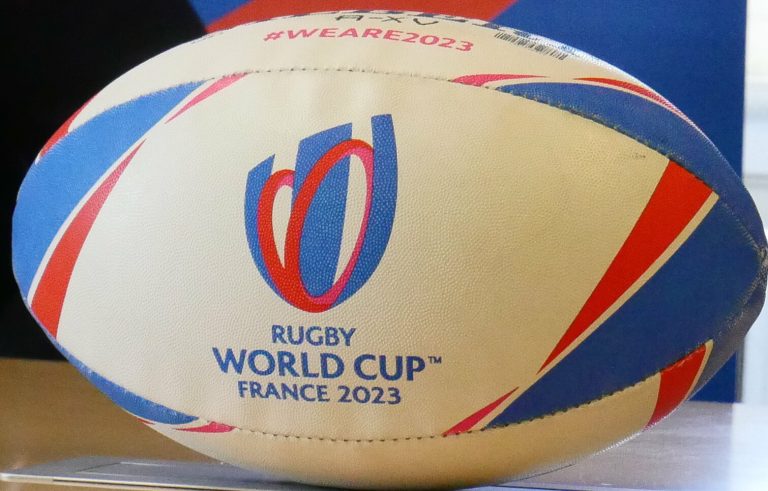 AfriForum onthul: Belastingbetalers dok meer as R1,3 miljoen op vir “superaanhangers” se besoek aan rugbywêreldbekertoernooi in Frankryk
