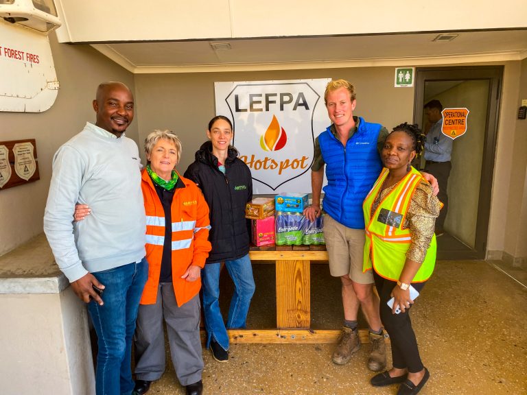 AfriForum se Nelspruit-tak ondersteun LEFPA in die stryd teen brande